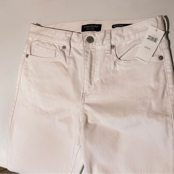 BNWT Banana Republic White ankle length jeans. - Picture 2 of 3